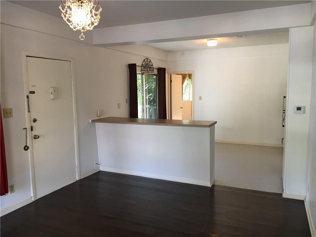 1501 W 9th St - Photo 4