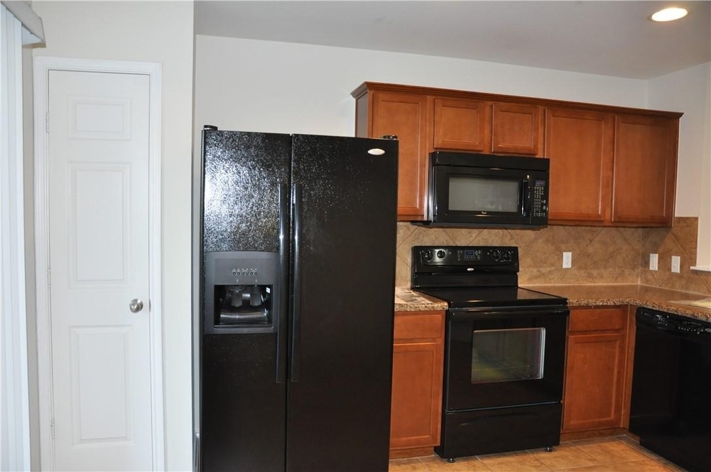 13501 Moura Cv - Photo 3