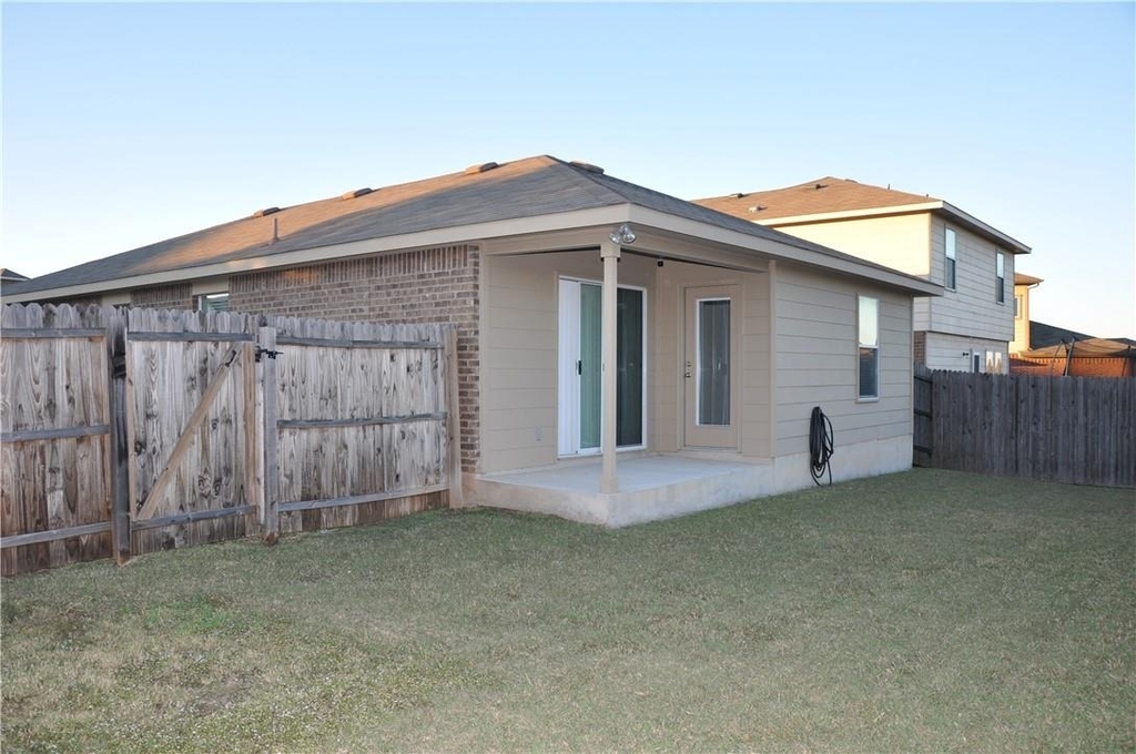 13501 Moura Cv - Photo 18
