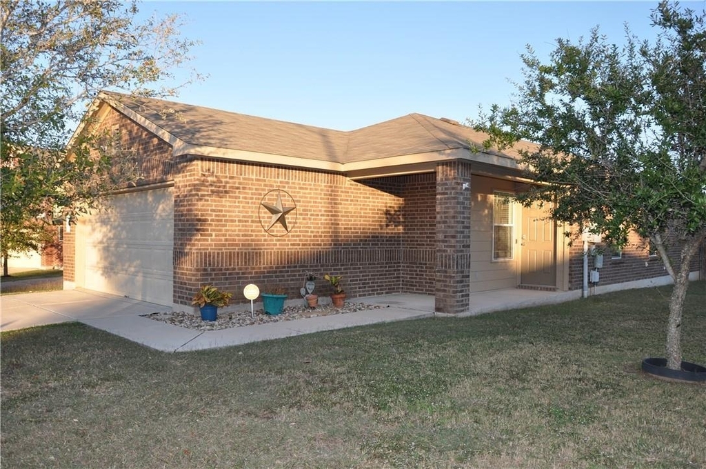 13501 Moura Cv - Photo 1