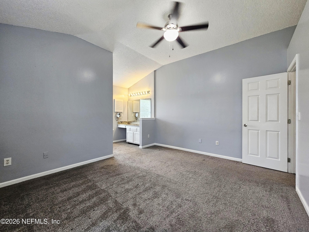 13041 S Staffordshire Drive - Photo 5