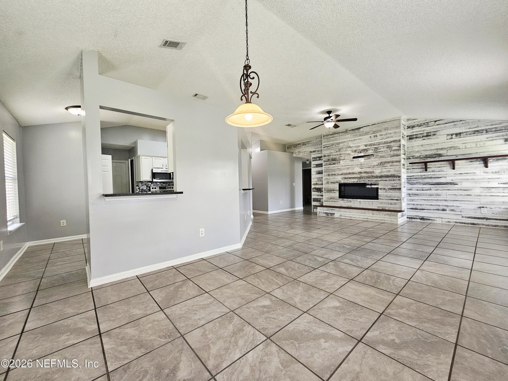 13041 S Staffordshire Drive - Photo 3