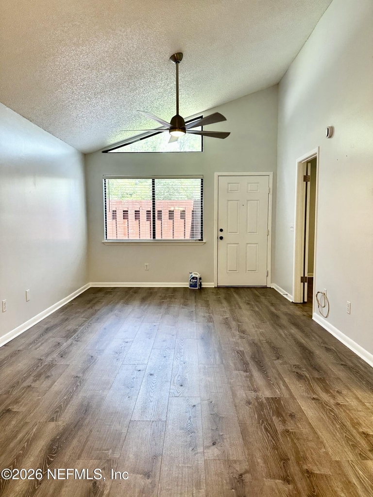 2451 Whispering Woods Boulevard - Photo 7