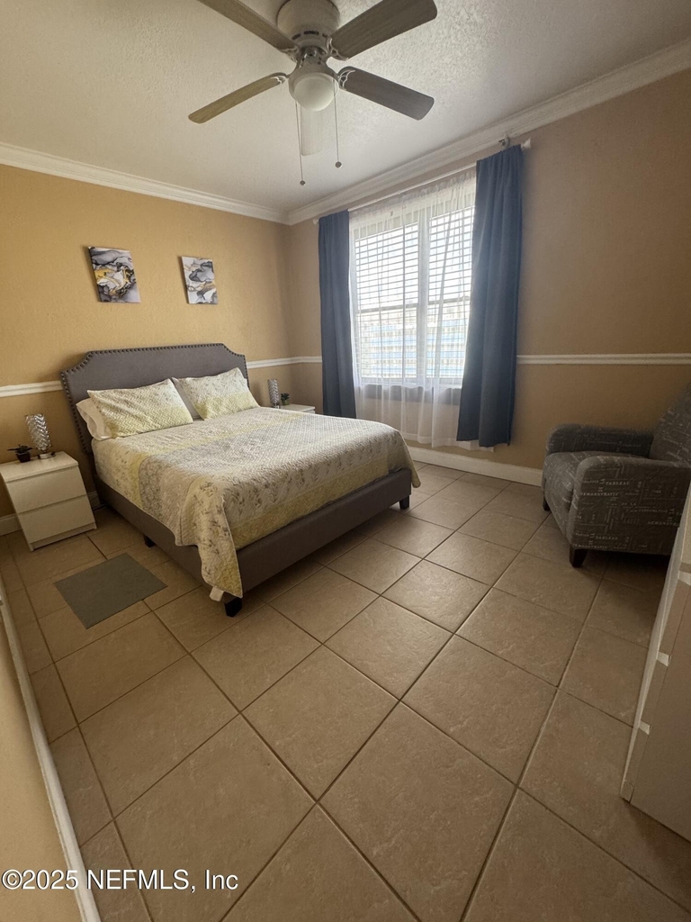 311 W Ashley Street - Photo 4