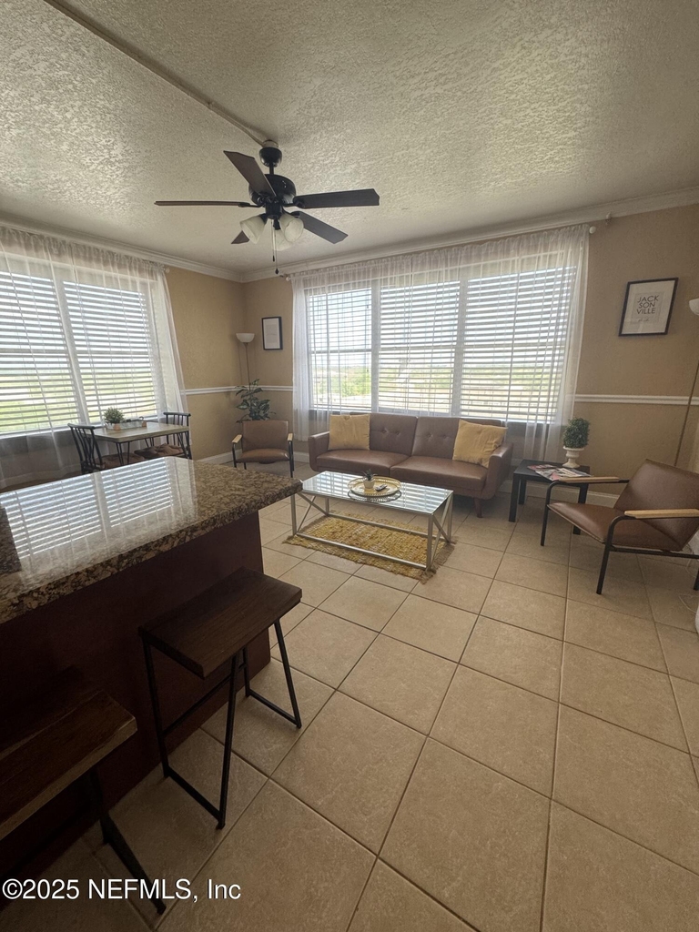 311 W Ashley Street - Photo 0