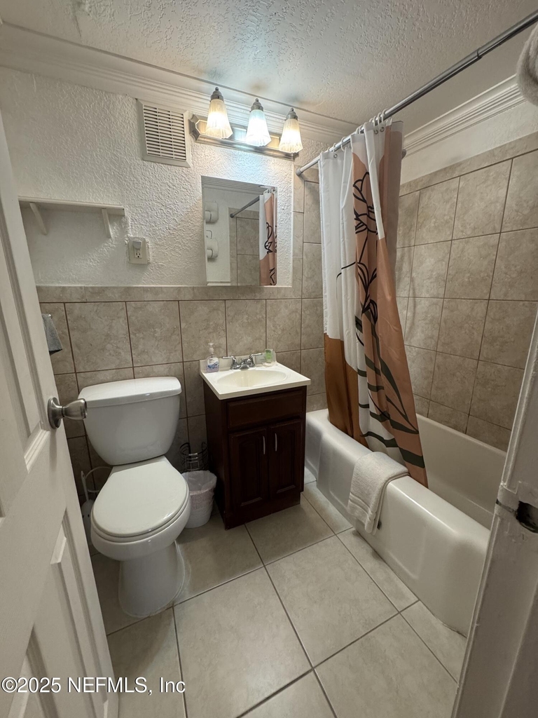 311 W Ashley Street - Photo 6