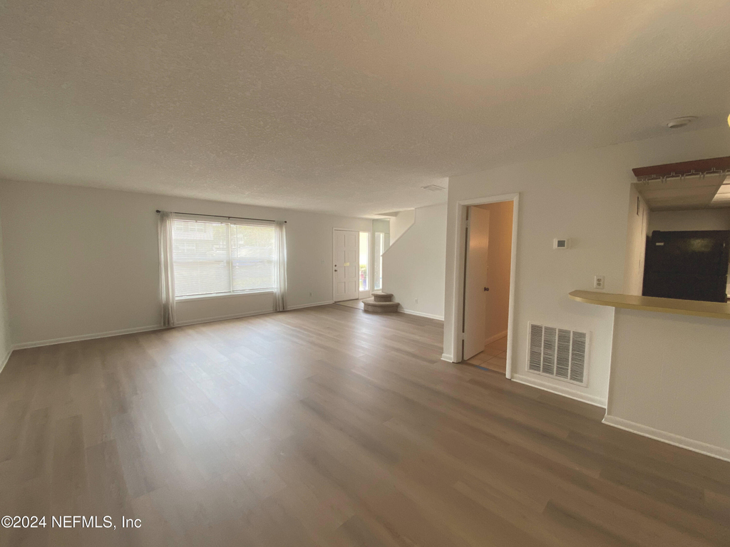 695 A1a N - Photo 10
