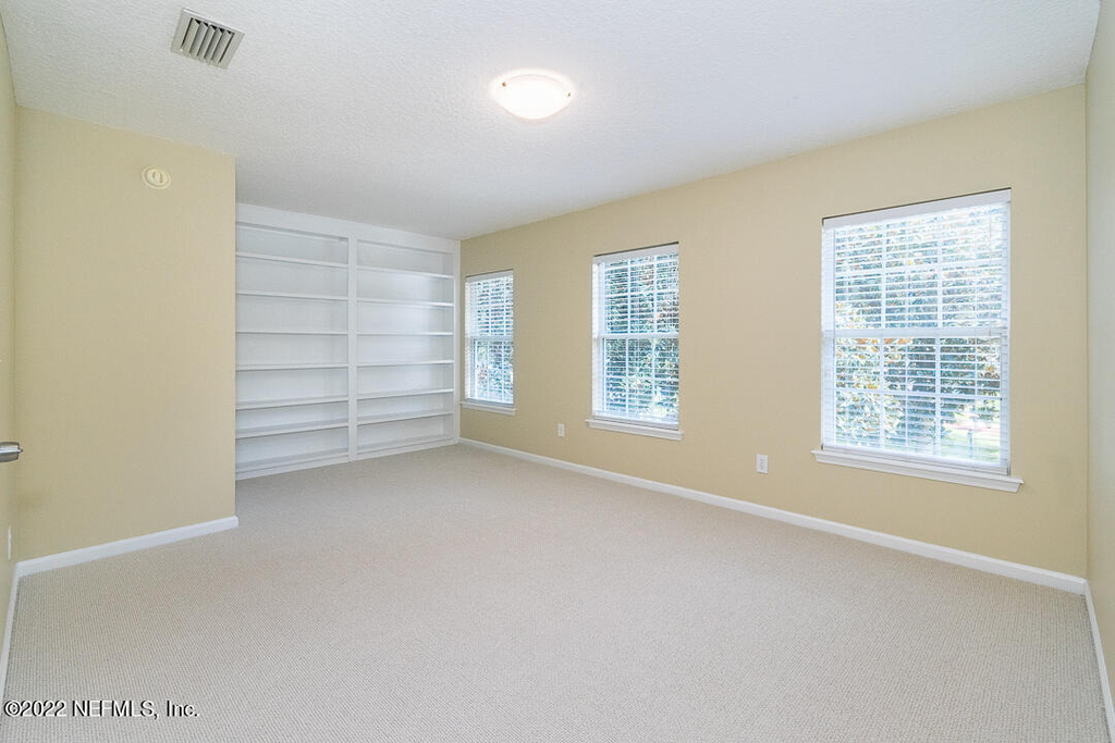825 Marjories Way - Photo 32