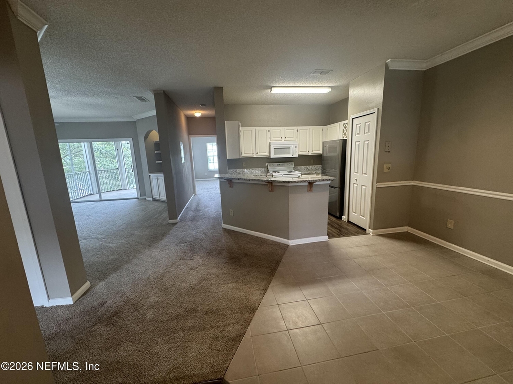 10000 Gate Parkway - Photo 11