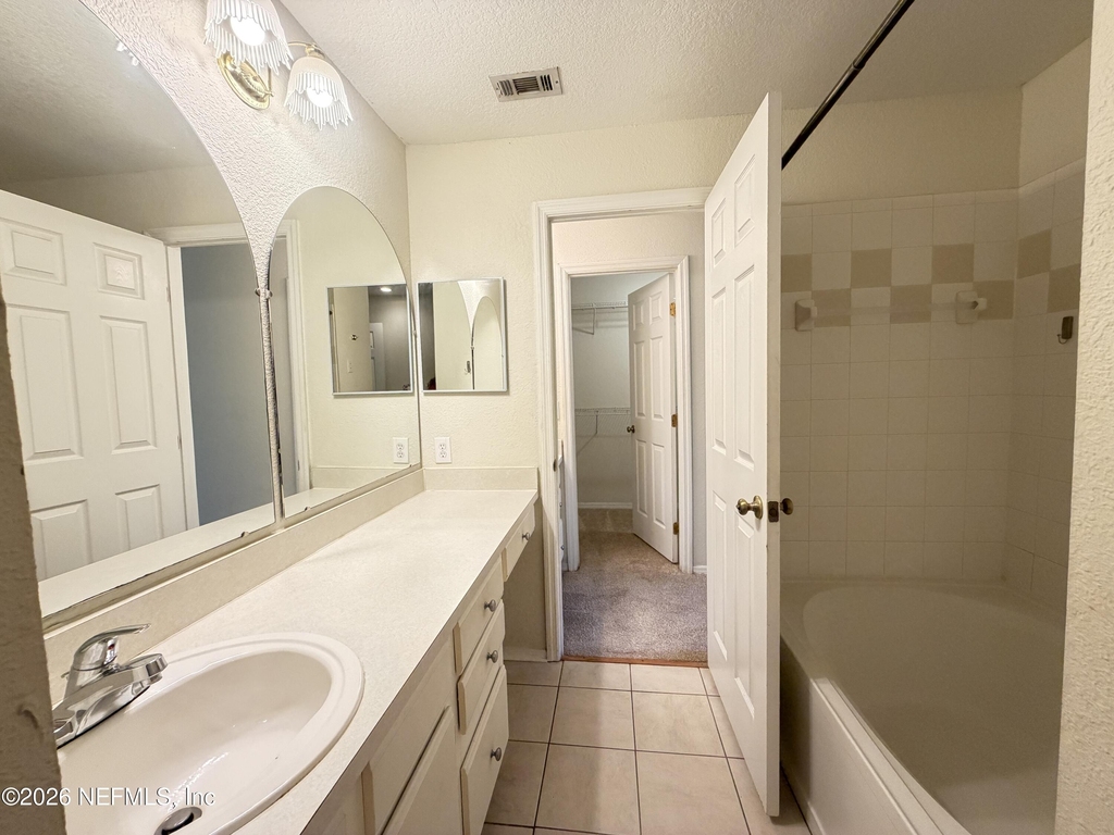 13810 Sutton Park Drive N - Photo 16