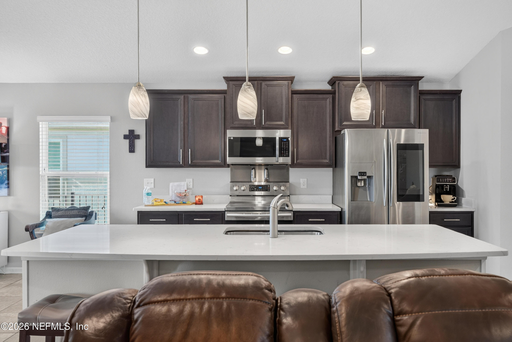 589 Seville Parkway - Photo 12
