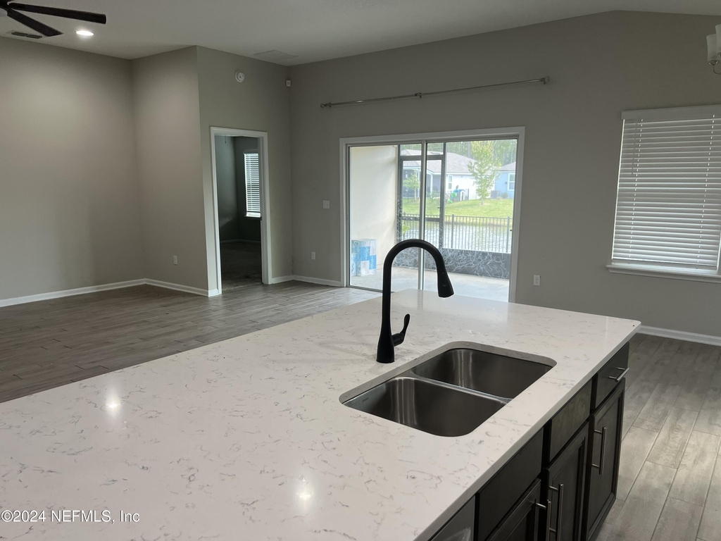 494 Northside Drive S - Photo 8