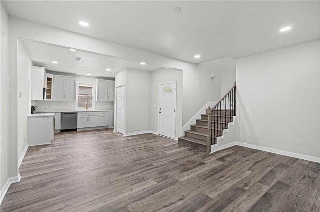 94 Crumley Street Se - Photo 4