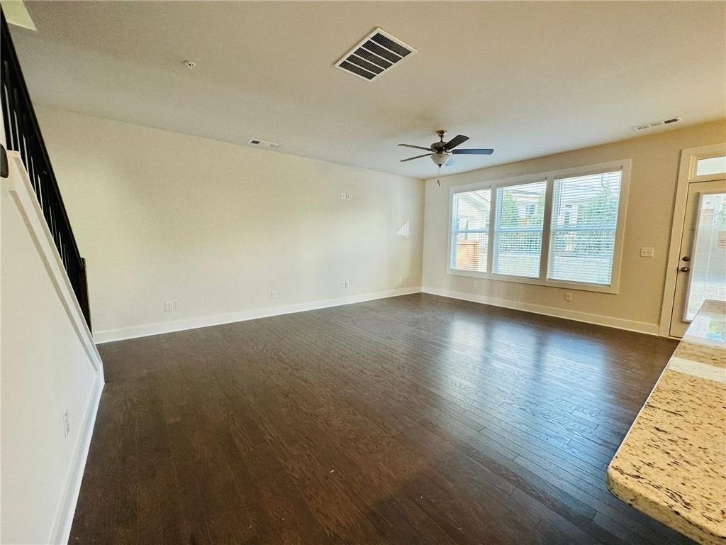 1252 Windmill Parkway - Photo 6