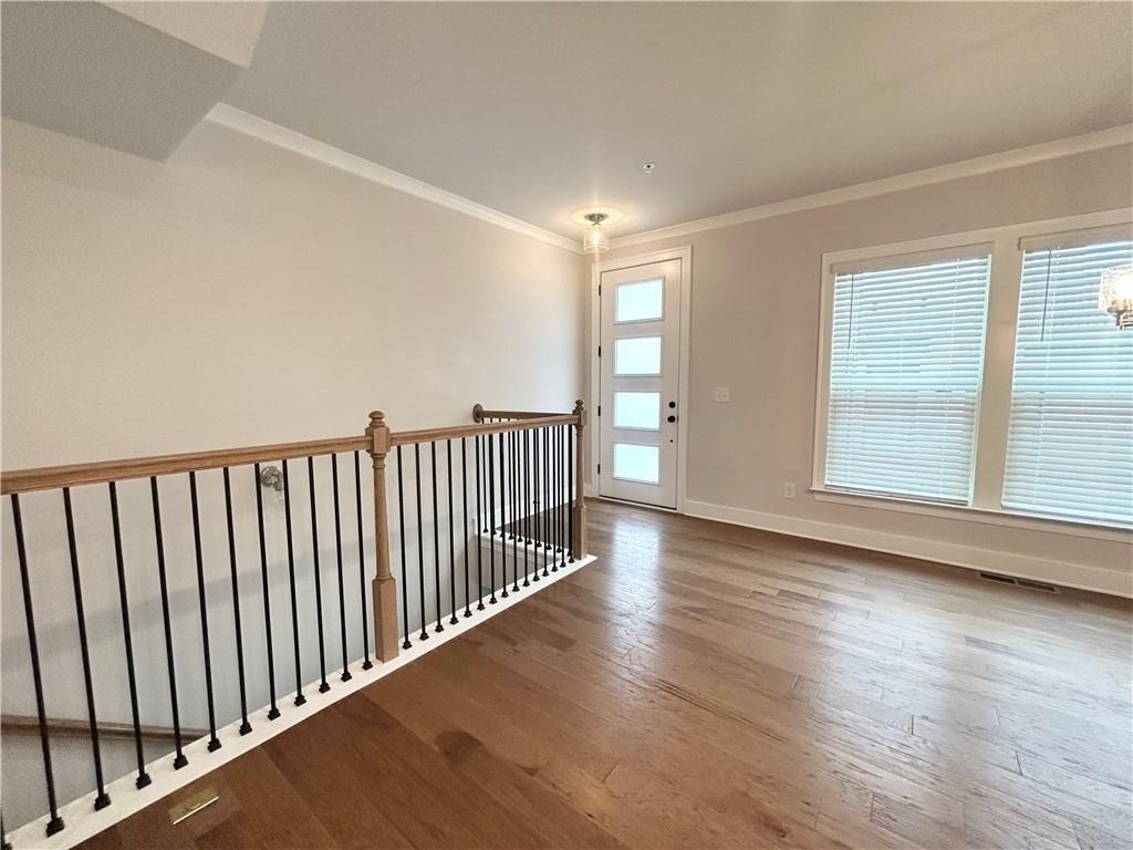 1038 Burnside Place Nw - Photo 5
