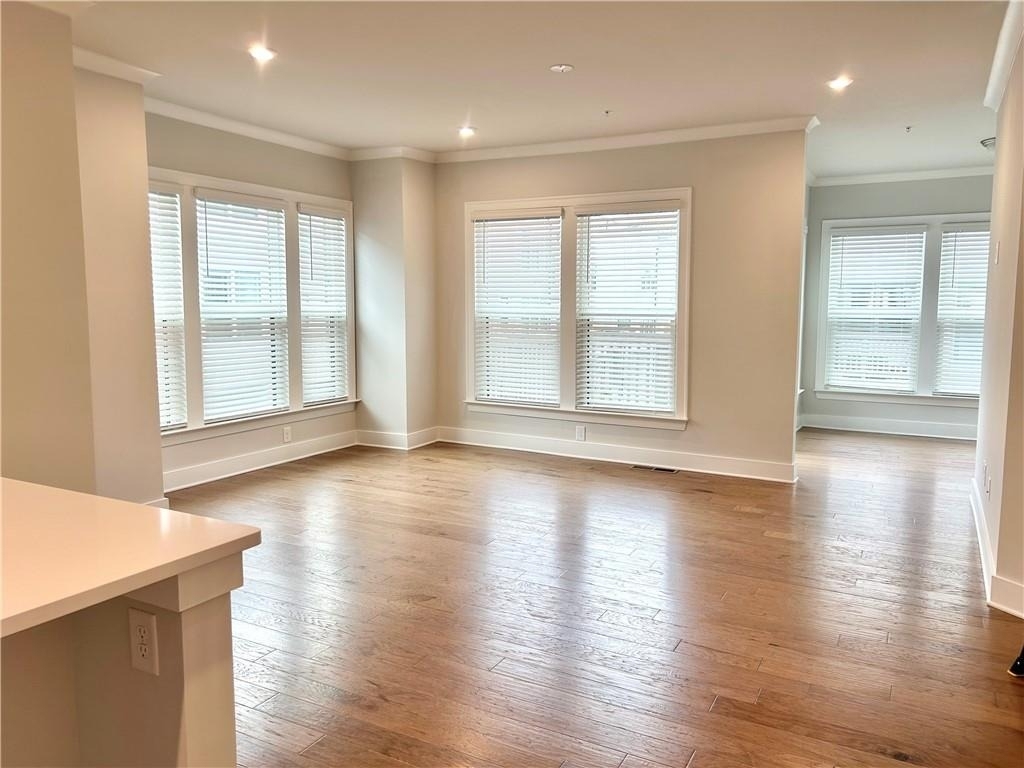 1038 Burnside Place Nw - Photo 6