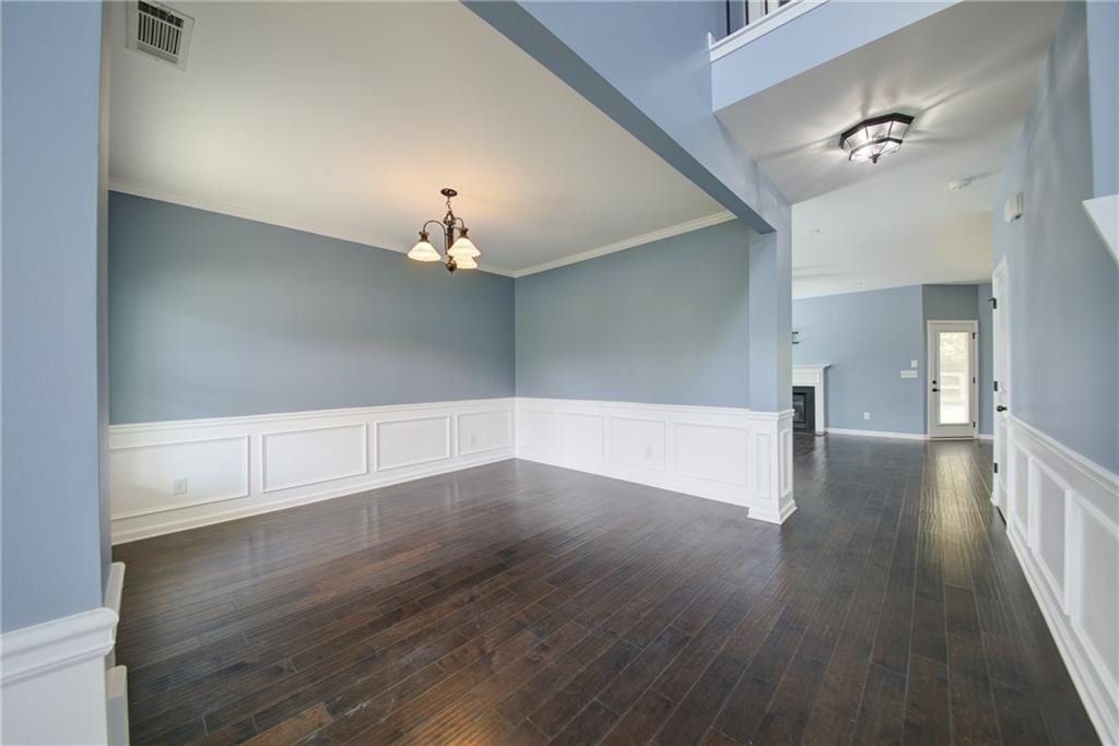 5595 Banner Boulevard - Photo 9
