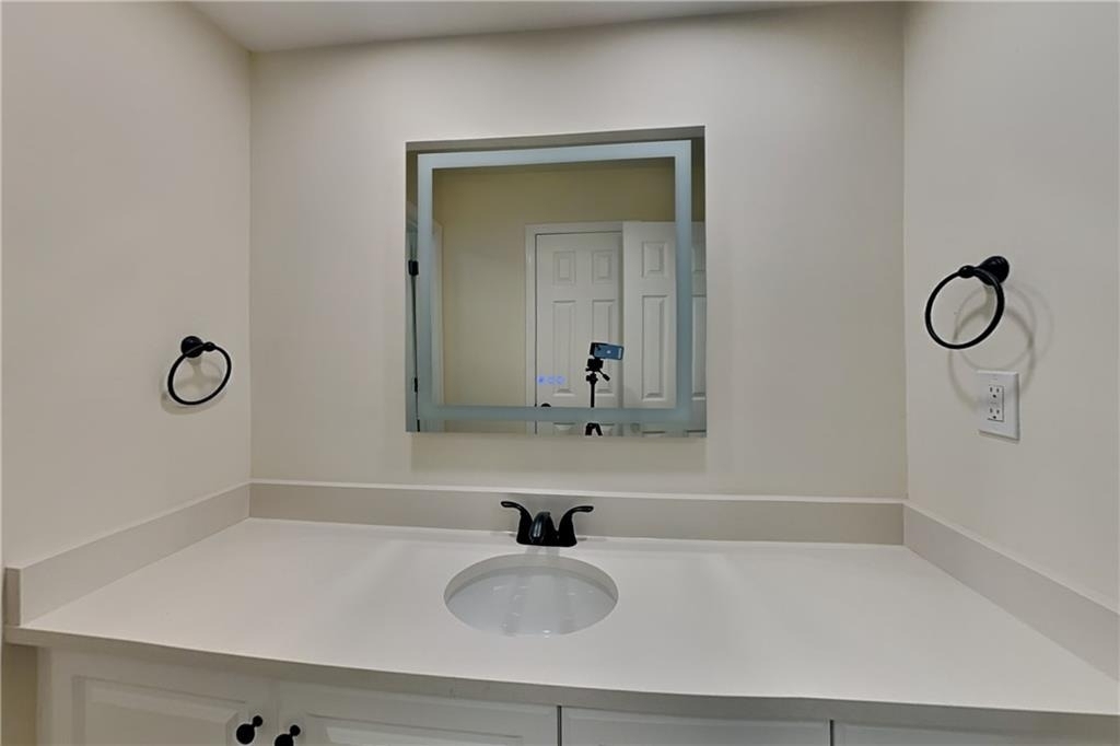 1110 Lake Drive - Photo 17