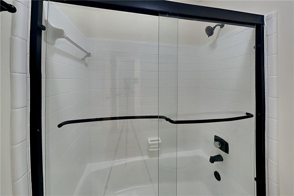 1110 Lake Drive - Photo 18