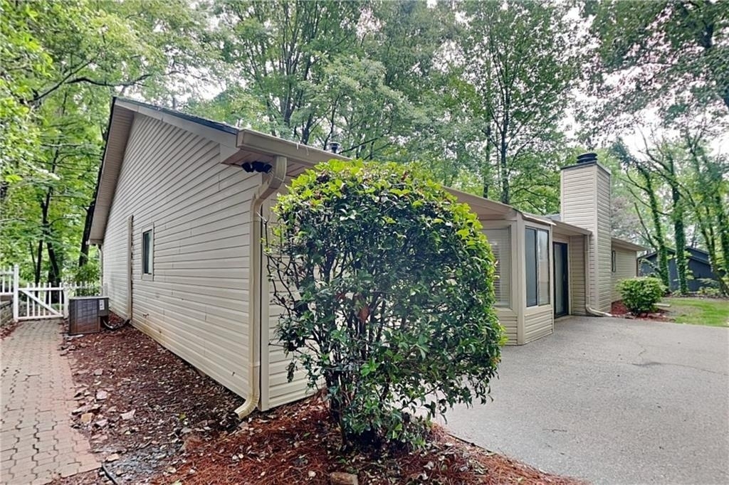 1110 Lake Drive - Photo 19