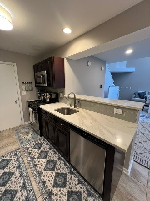 109 Holmes Way - Photo 4