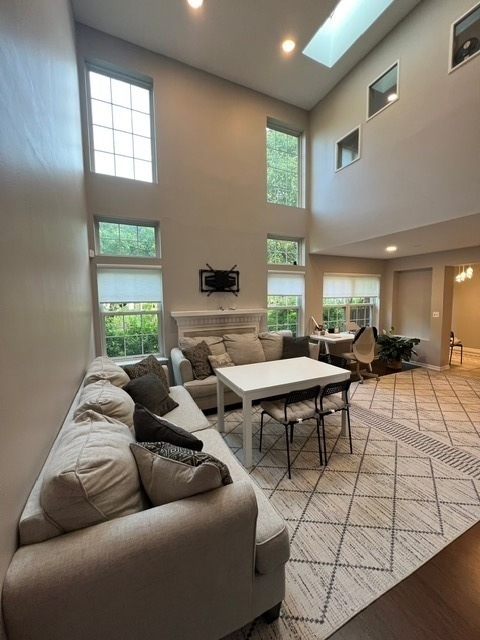 109 Holmes Way - Photo 2