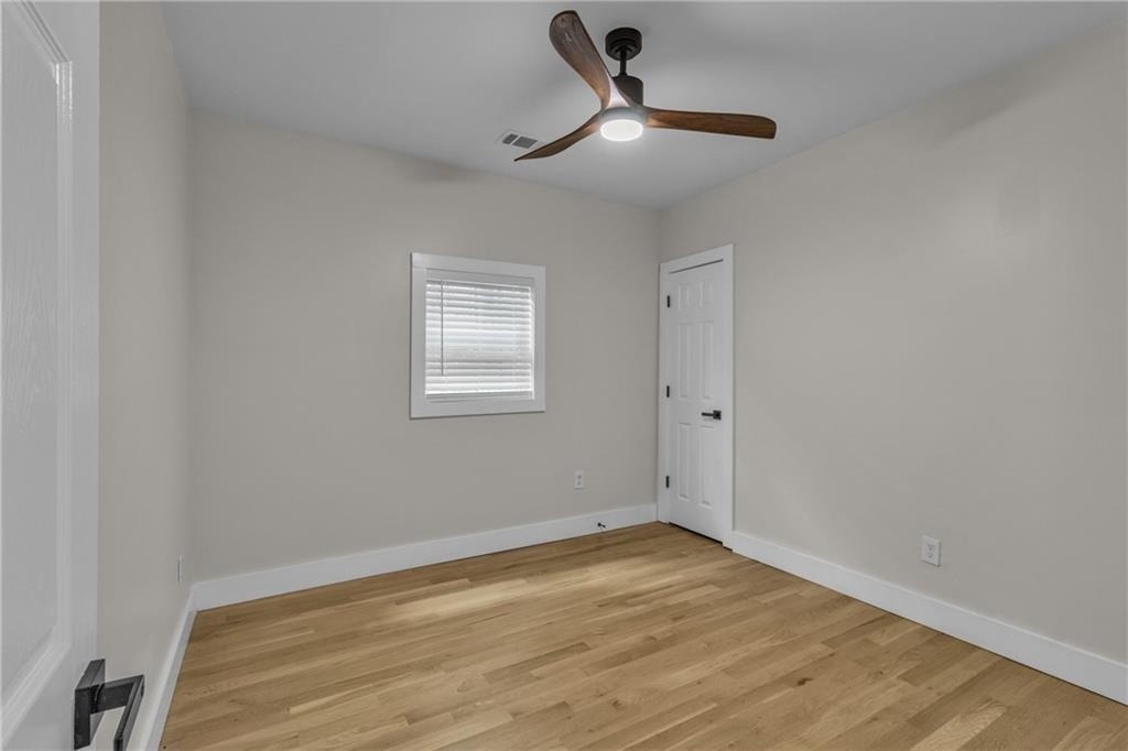 575 Martin Street Se - Photo 7
