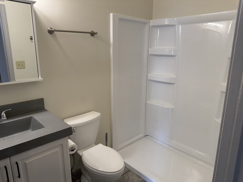 204 E Washington Street - Photo 7
