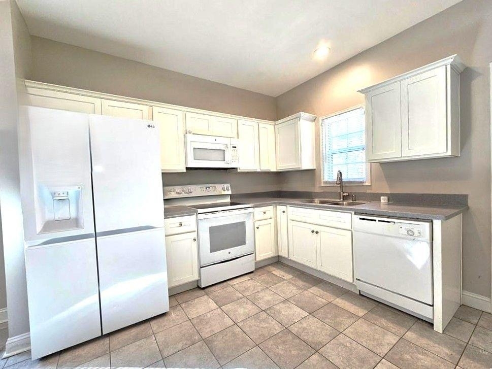 718 N Evelyn Place Nw - Photo 3