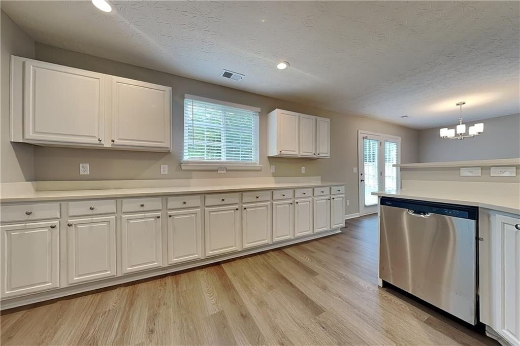 3118 Farmstead Court - Photo 6