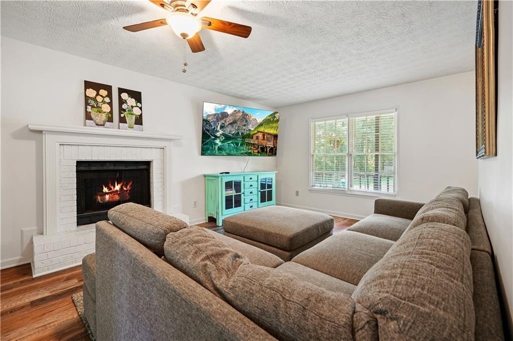 3003 Maple Lane - Photo 6