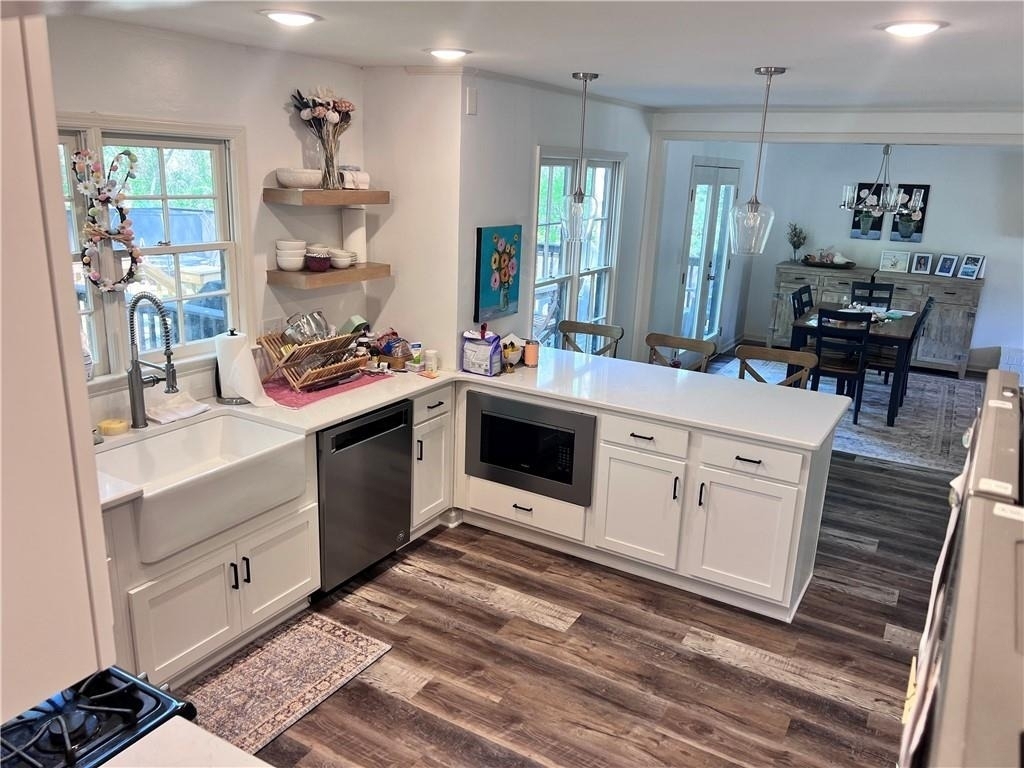 3003 Maple Lane - Photo 1