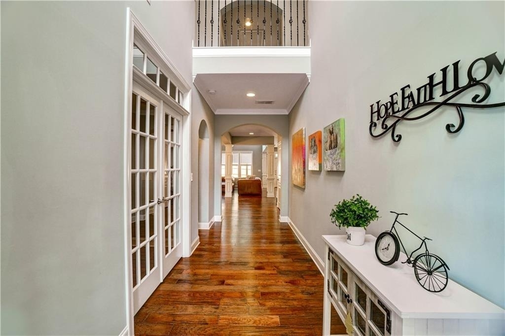 633 Leland Parkway - Photo 3