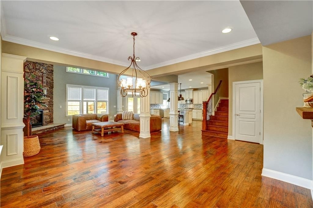 633 Leland Parkway - Photo 11