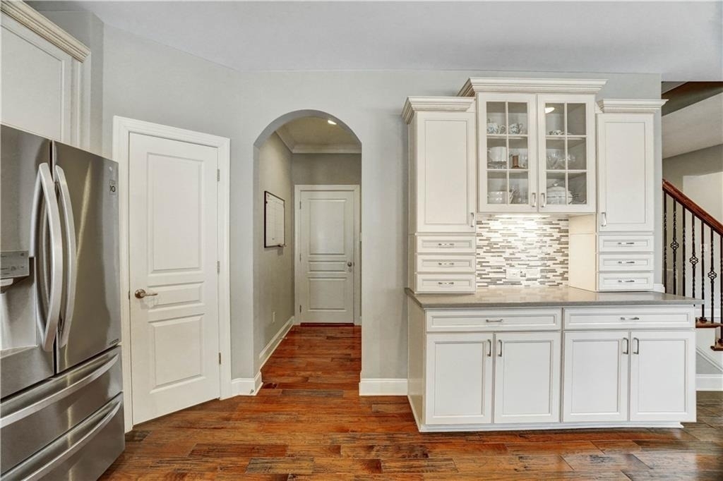 633 Leland Parkway - Photo 17