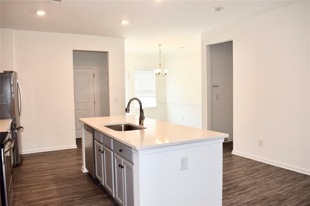 541 Ruths Drive - Photo 6