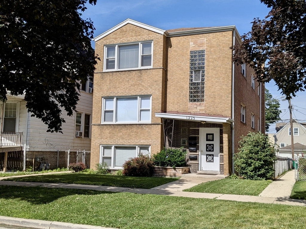 1225 Marengo Avenue - Photo 0