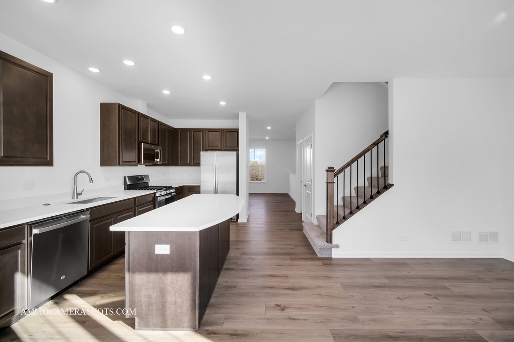 512 Wolverine Drive - Photo 5