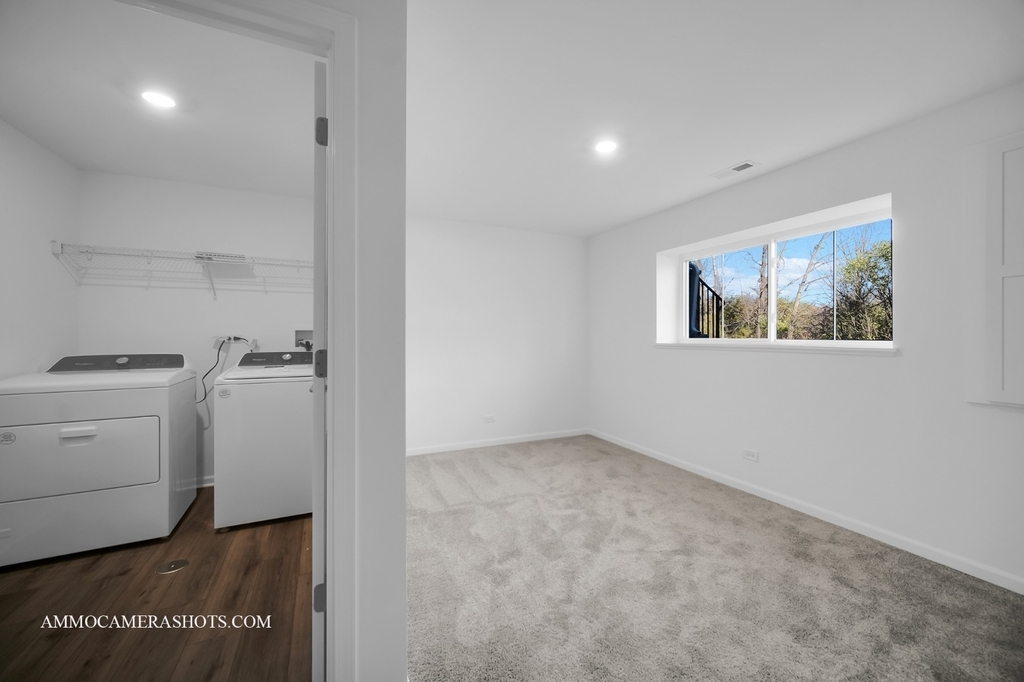 512 Wolverine Drive - Photo 10