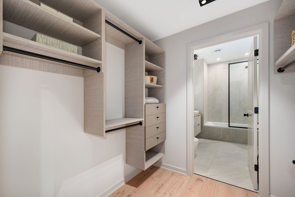 6633 N Milwaukee Avenue - Photo 20