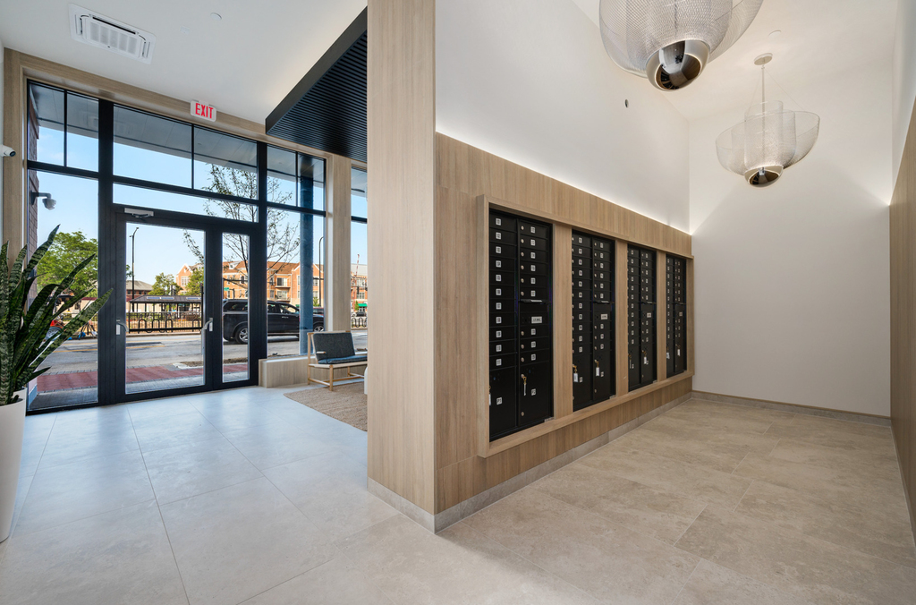 6633 N Milwaukee Avenue - Photo 40