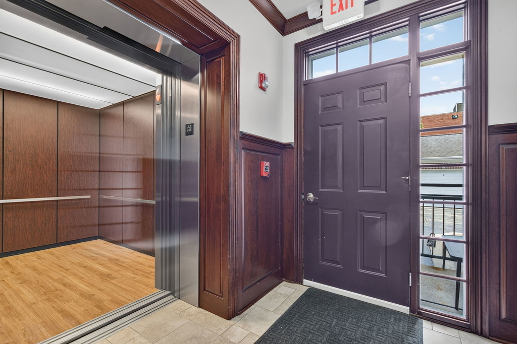 107 S Grant Street - Photo 32