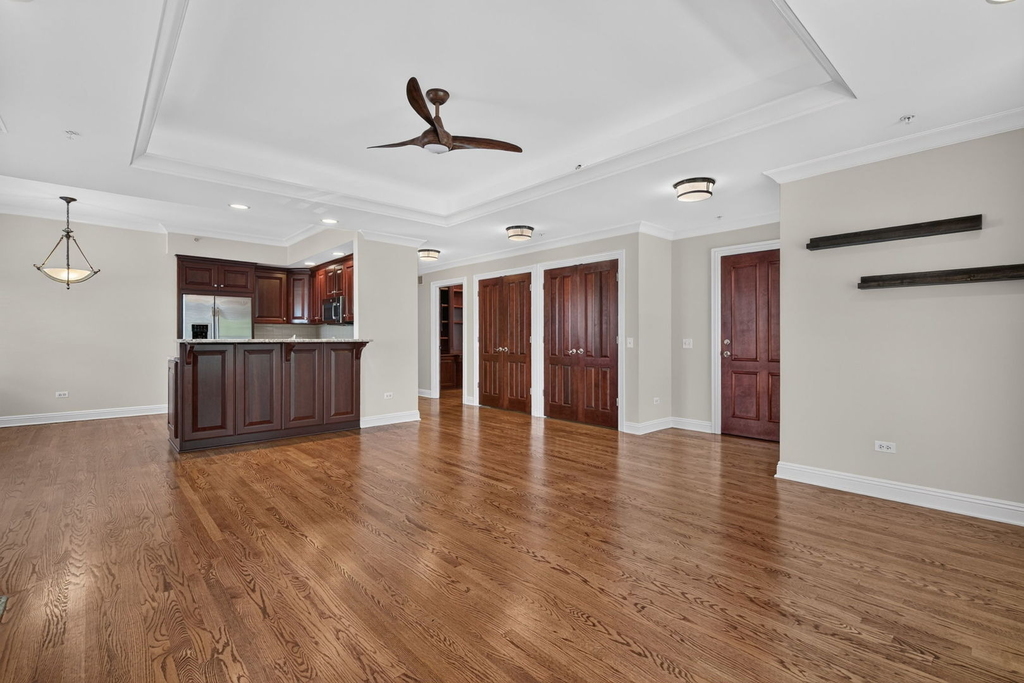 107 S Grant Street - Photo 8