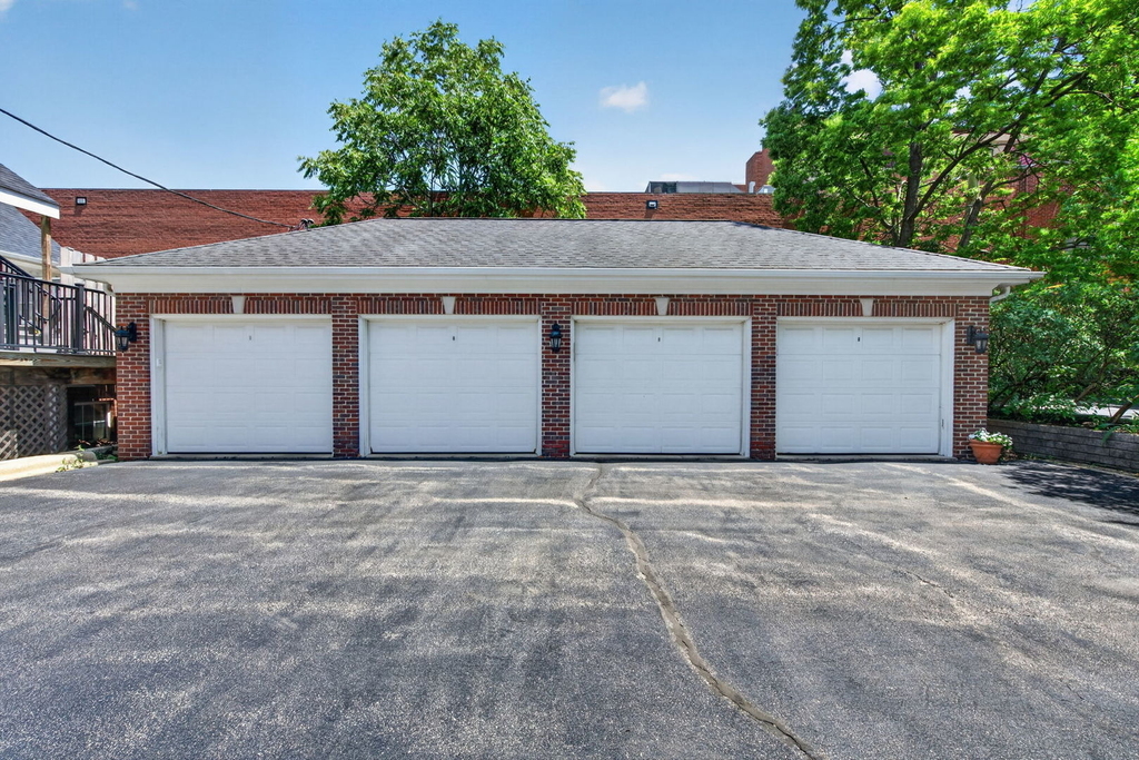 107 S Grant Street - Photo 36