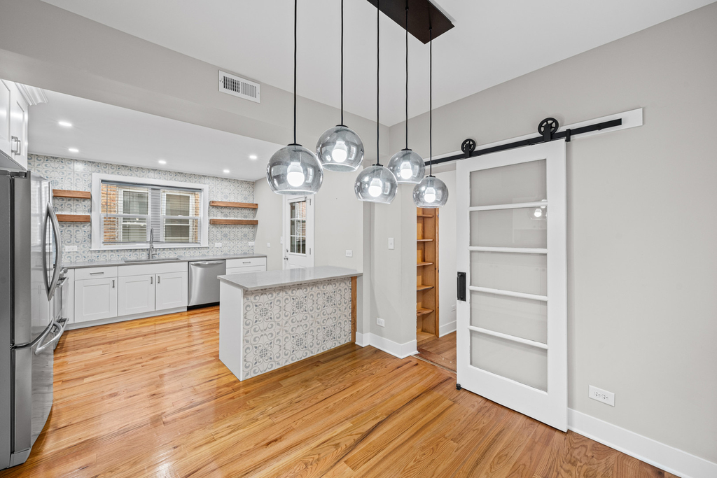 5010 N Major Avenue - Photo 10