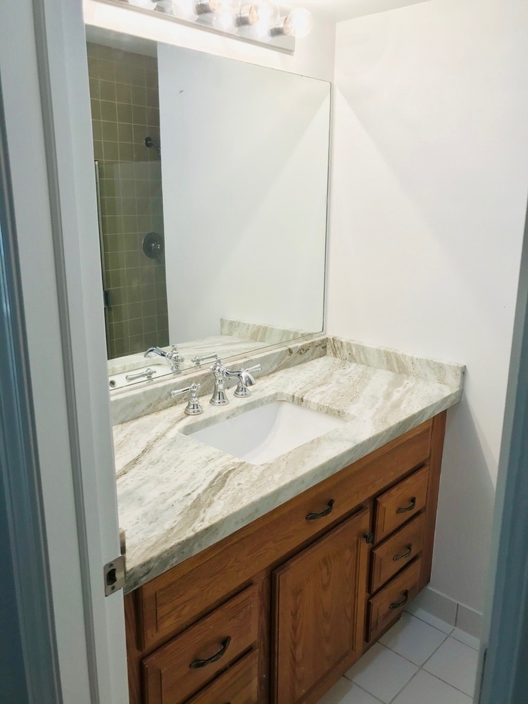1931 Prairie Square - Photo 8