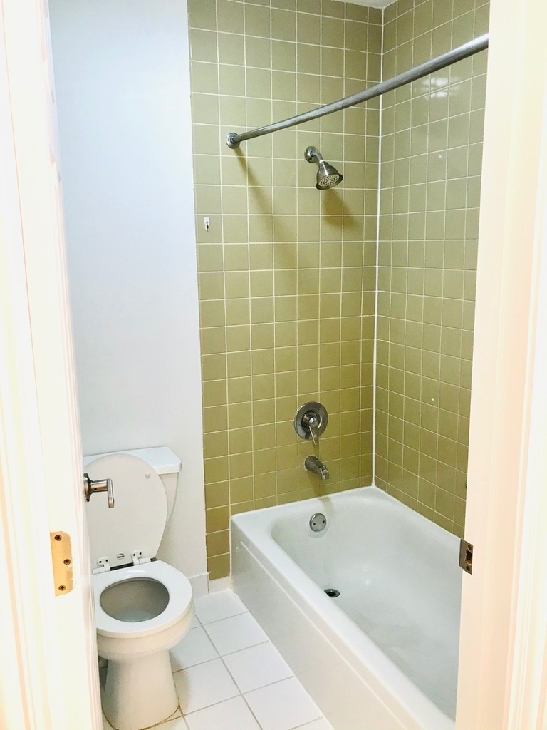 1931 Prairie Square - Photo 19
