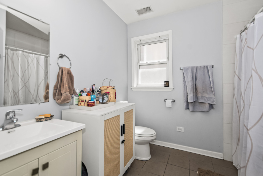 1246 W Ohio Street - Photo 10