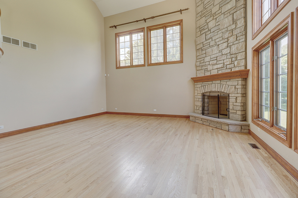 26025 Whispering Woods Circle - Photo 15