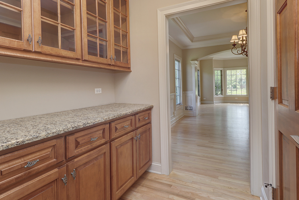 26025 Whispering Woods Circle - Photo 11